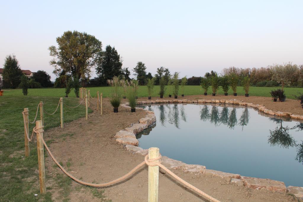 Agriturismo Bassanine Monticelli dʼOngina Exterior foto